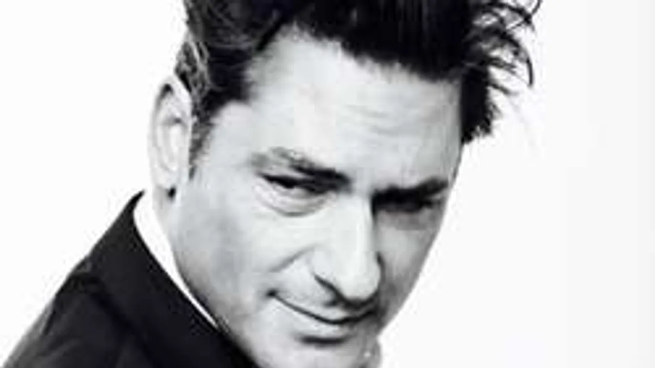 Breaking: Árpa Attila bejelentette válását