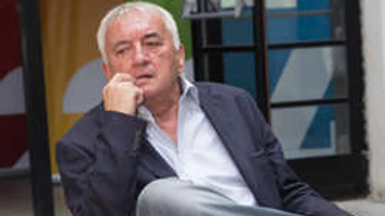 Nekiment a TV2 új sztárjának Havas Henrik!