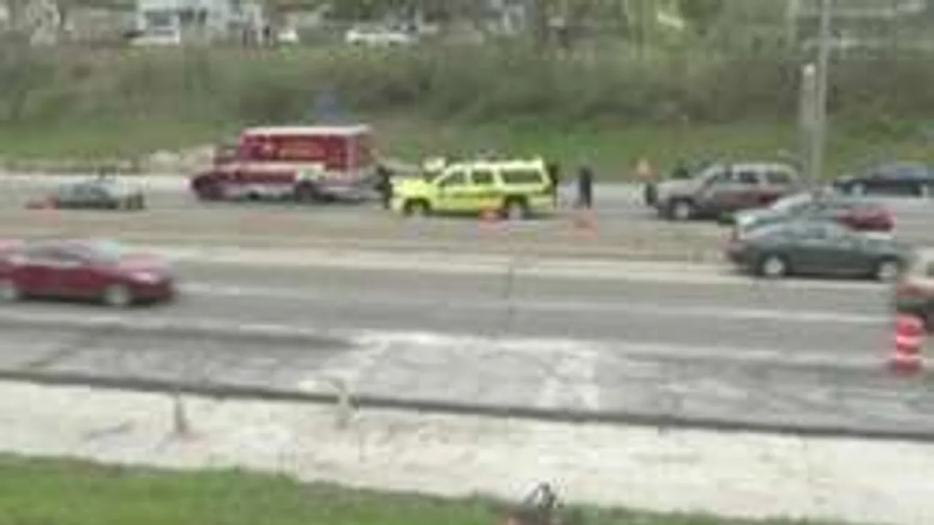 2 éves kisfia lőtte le a kocsiban az éppen vezető anyát!