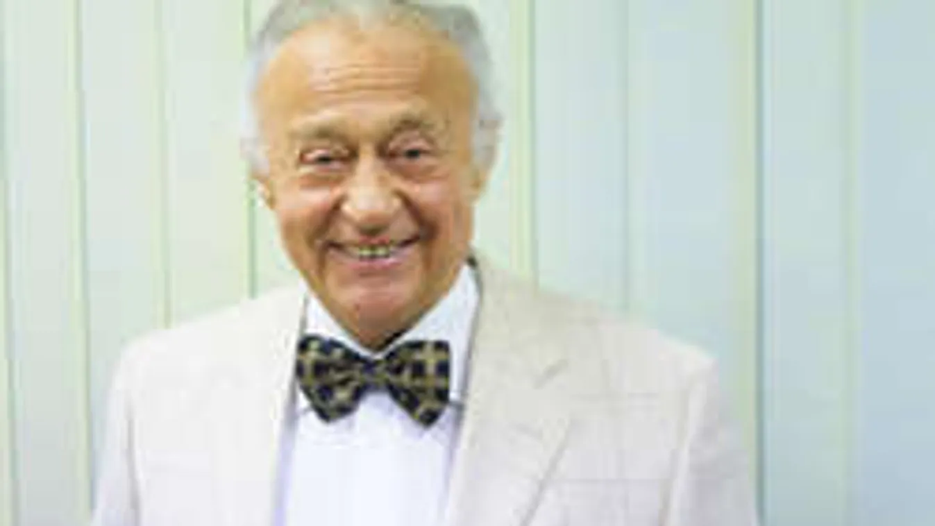 78 évesen újranősül a magyar színészlegenda!