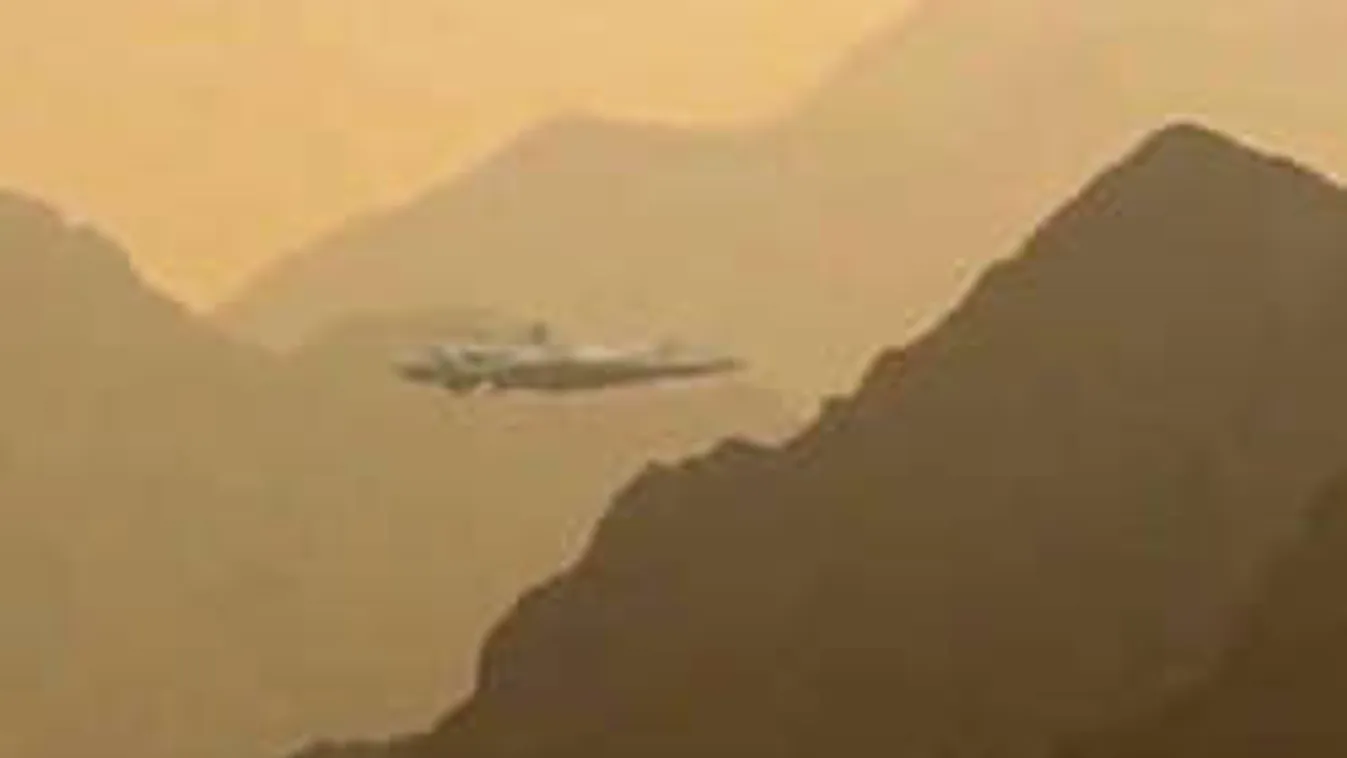 Idegen űrjármű bukkant fel a szíriai harctér fölött - videó