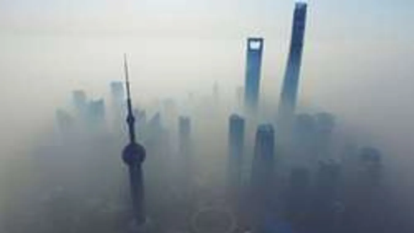 Szmogriadó! Ködlámpa kell Hamiltonéknak?