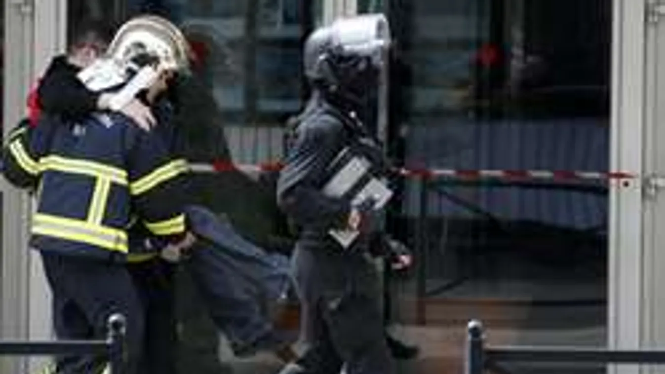 Már készülnek az újabb terrortámadásra a franciák! - Fotók