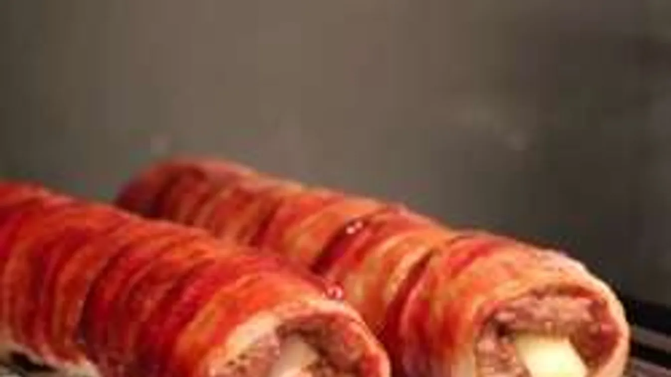 Húsimádók kedvence: így lett töltött a szalonna