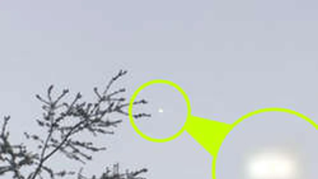 Nem hitt a földönkívüliekben, mégis felvett egy ufót a telefonjával...