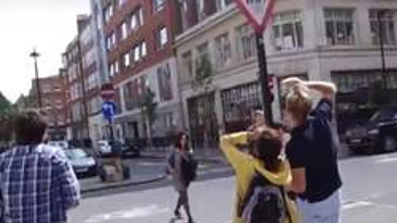 Rejtélyes UFO-észlelés Londonban! Egy turista videója került elő