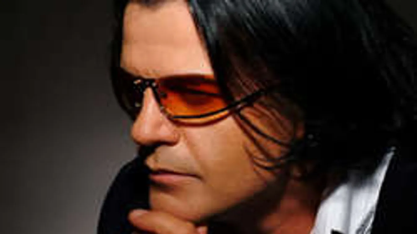 Dagad a botrány Kozso ügyében. Kitálal egy alkalmazottja