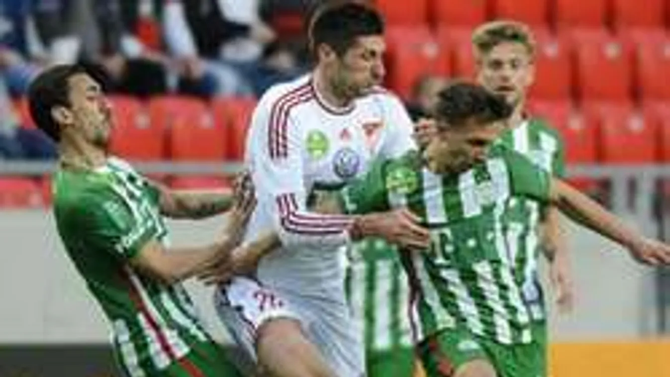 Debrecenben és Pakson lett újra bajnok a Fradi!