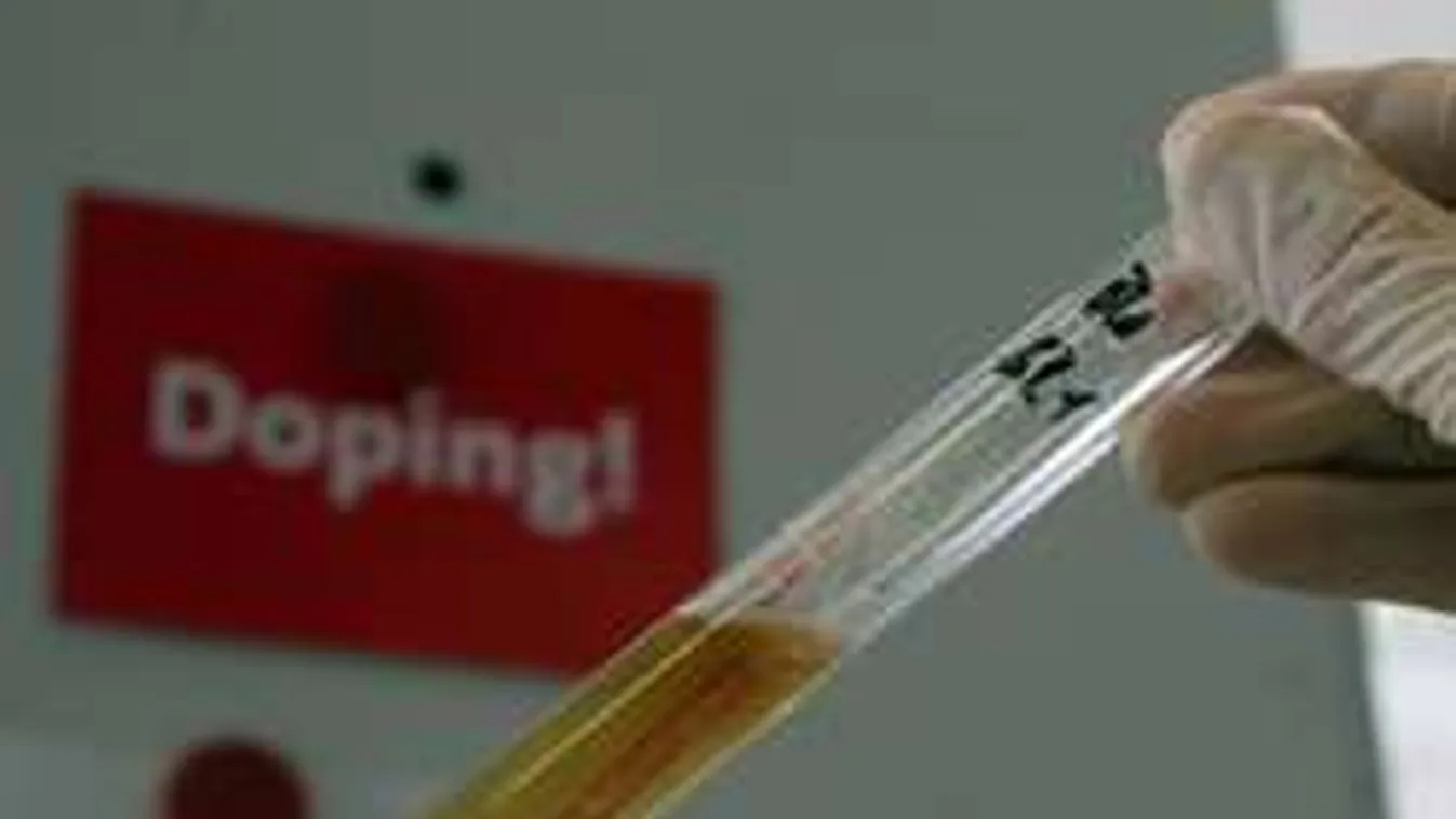 Durva fordulatot vett az uszodabotrány, fejek hullhatnak