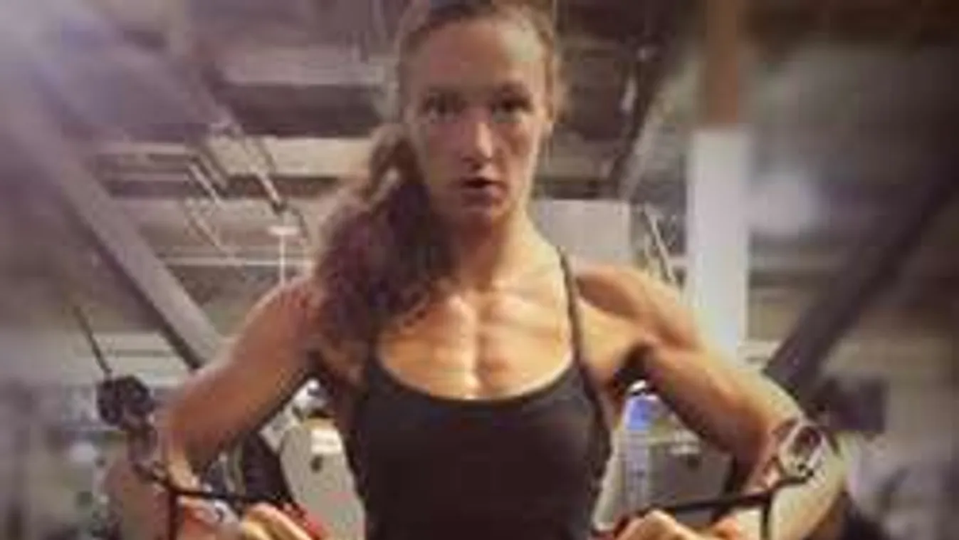 Hosszú Katinka igent mondott a kapitánynak!