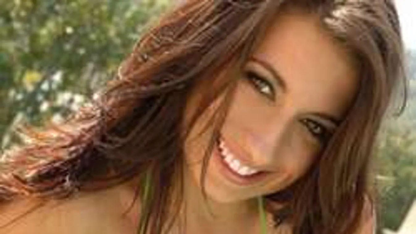 Nagy mellű üzletasszony babonázta meg a világbajnokot - fotók