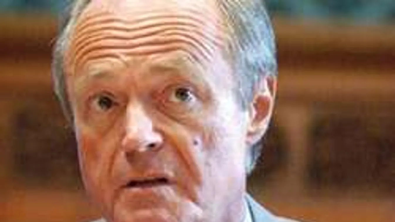 Közel 200 millió ment a szocialista magyar miniszterelnök zsebébe...