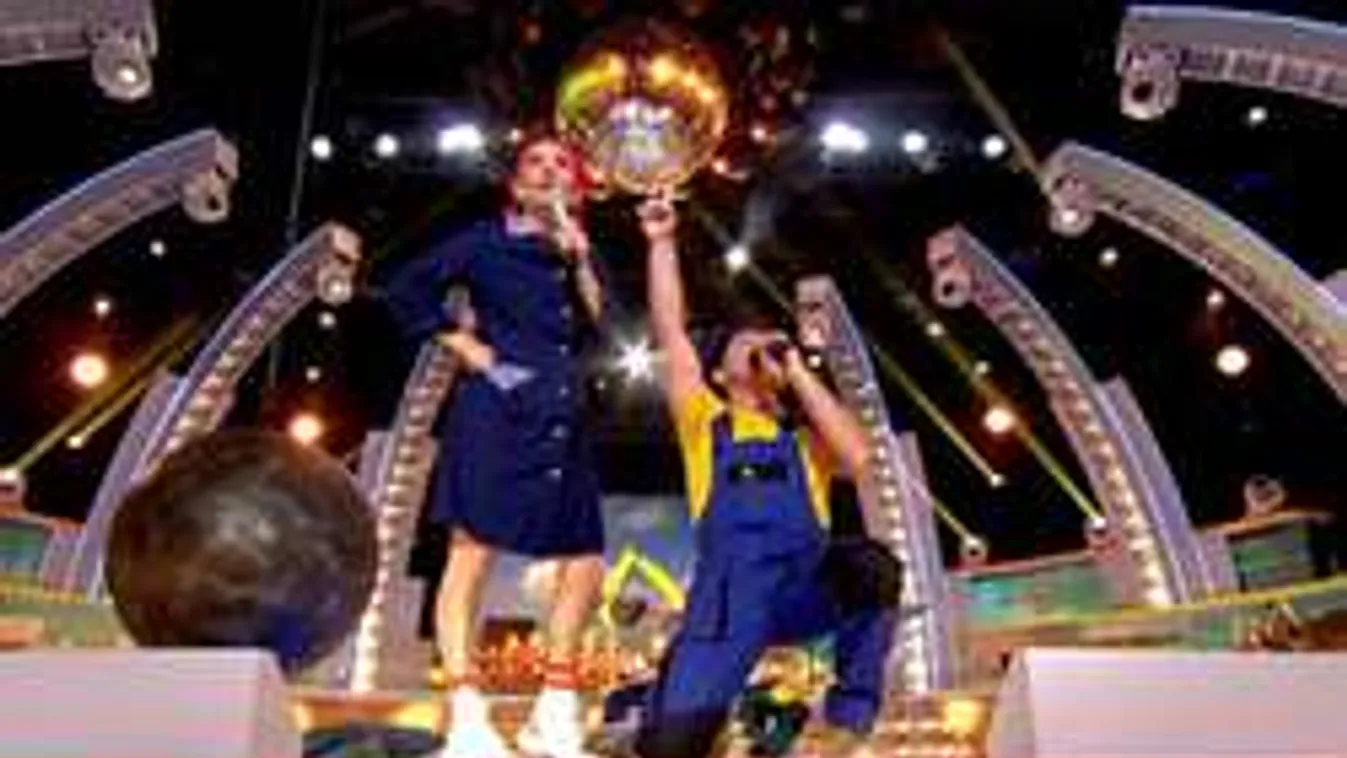 Elképesztő bulit varázsolt a színpadra Schobert Norbi