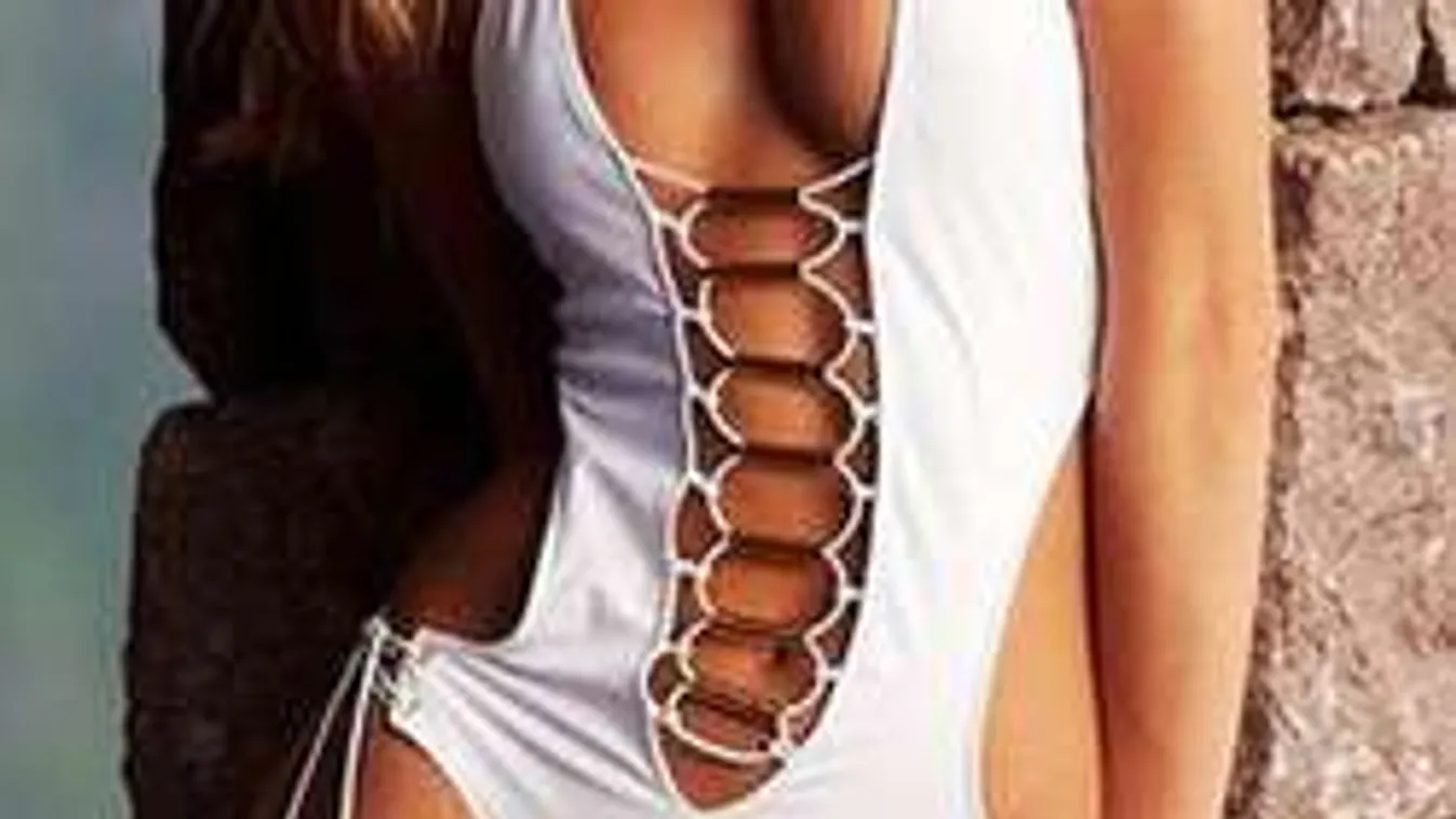 Ezt a szexi részletet keresik a női fürdőruhán a férfiak