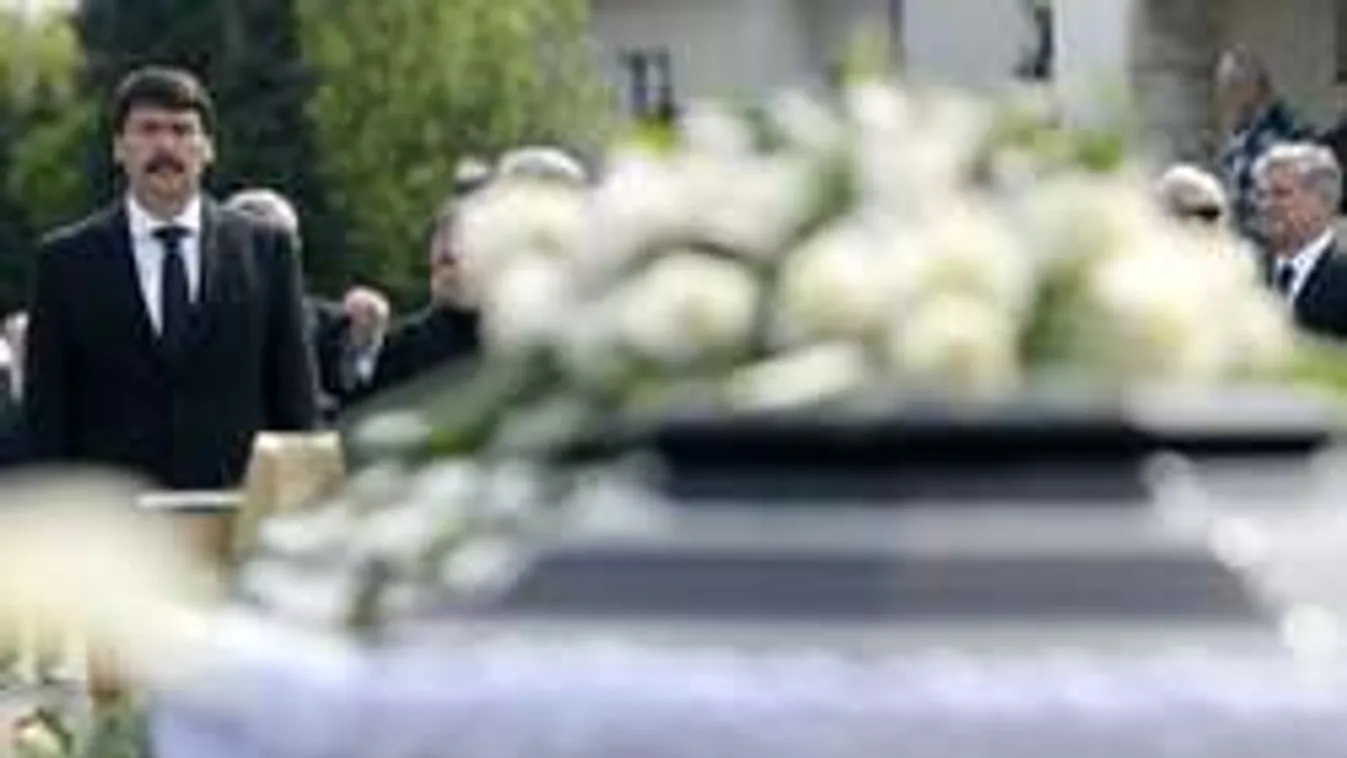 Így vettek végső búcsút Pozsgay Imrétől! - Fotó!