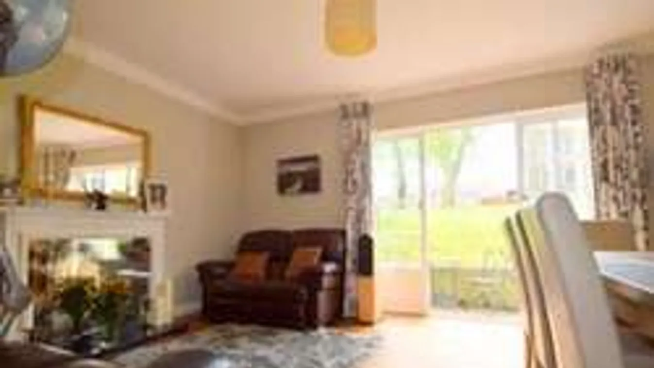 Olcsóbb lesz a lakáskiadás, átalányadó az Airbnb-re