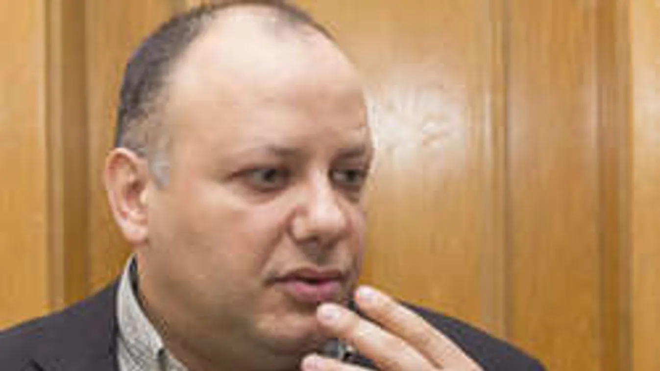 Damu felesége belátja, hibázott terhessége alatt