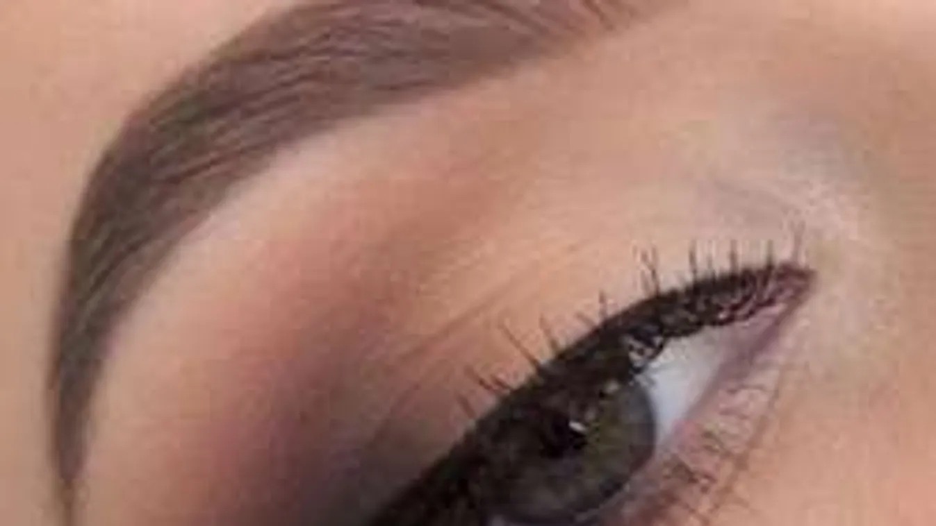 Így formázd tökéletesre a szemöldököd