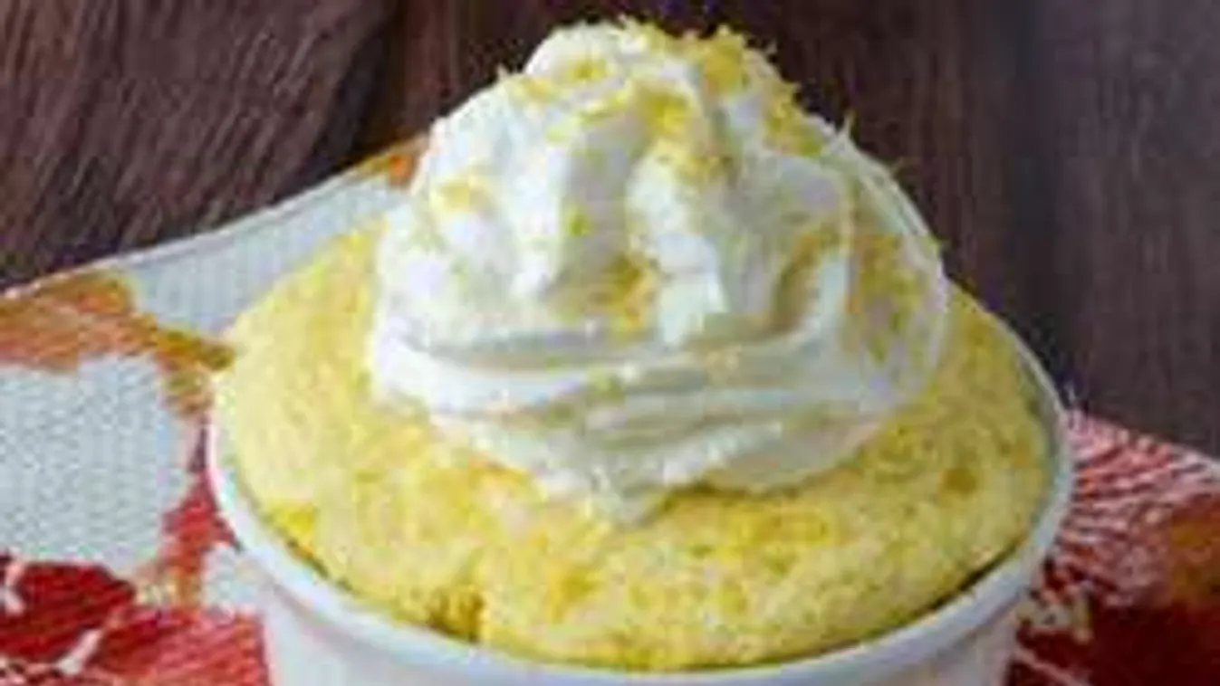 A diétázók álma ez a citromos bögrés süti: szempillantás alatt kész!