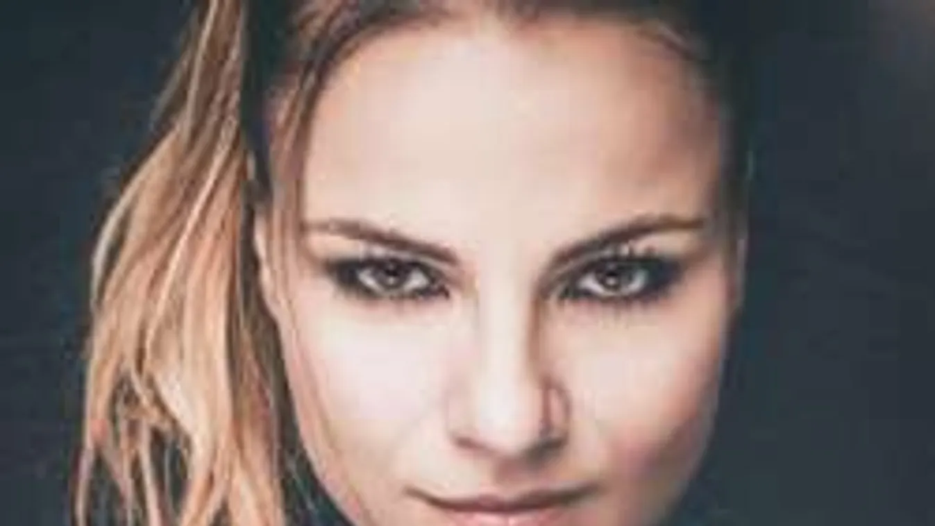 Feldühítették a várandós Péter Szabó Szilviát!