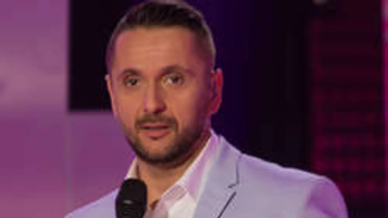 Megható fotón Majka és újszülött gyermeke