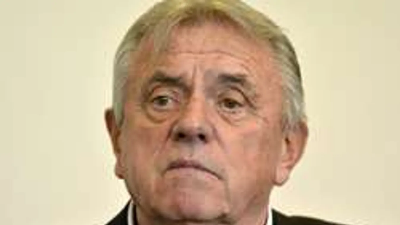 Kórházban a legendás magyar focista! Rejtély, mi a baj