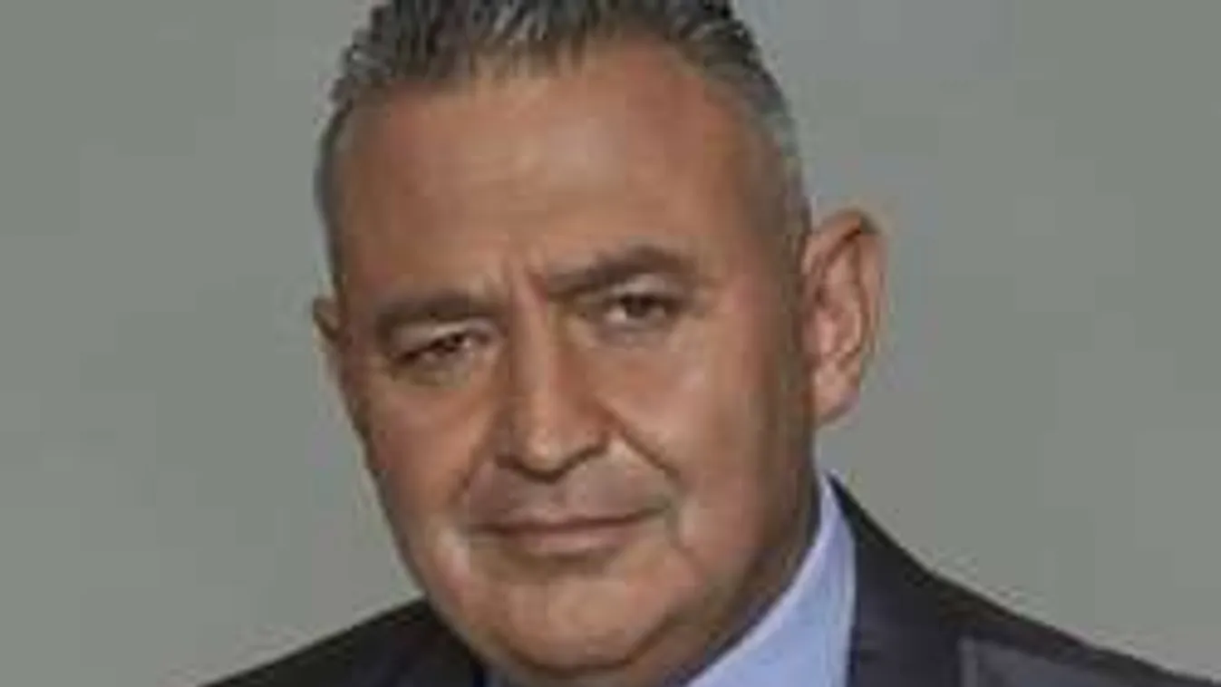 Gesztesi Károly 8 órás plasztikai beavatkozáson esett át