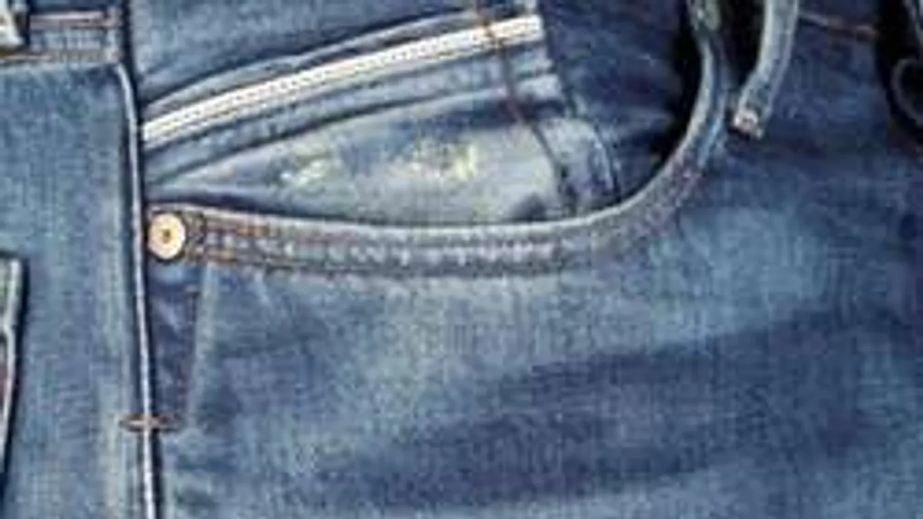 Ezért van a pici gomb a farmerod zsebén!