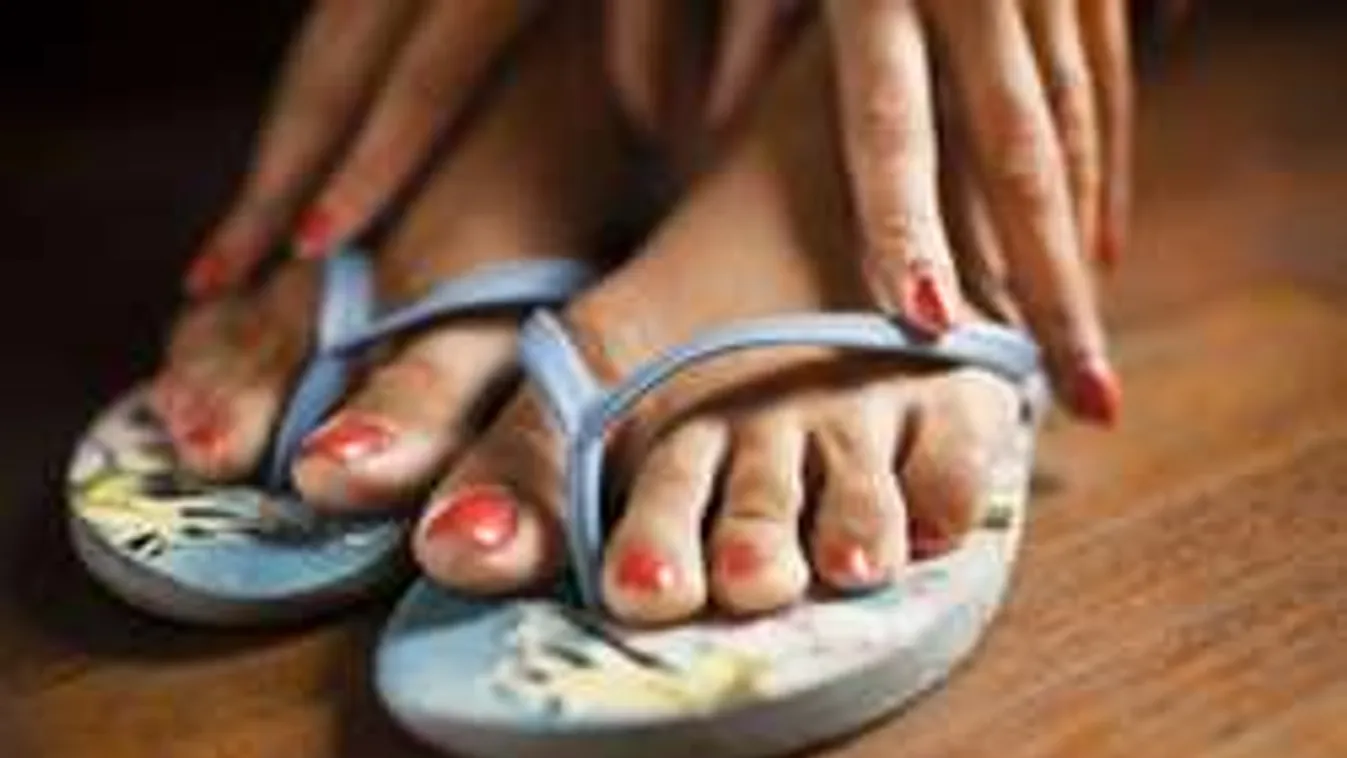 Vigyázz, ez a nyári cipő totál hazavágja a lábad!