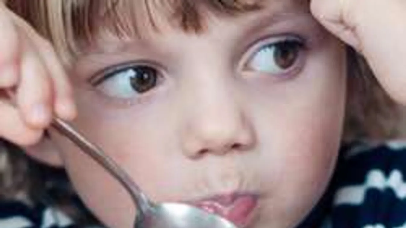 Kiderült: Gyűlölték halálra éheztetett kislányukat a gyöngyösi szülők!