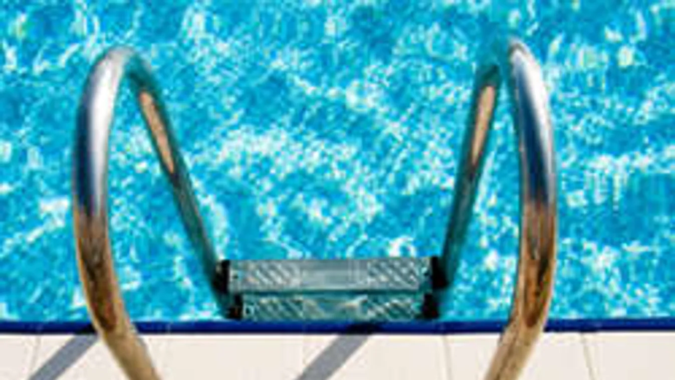 A margitszigeti bokrokban erőszakolt meg egy kislányt a neves úszóedző