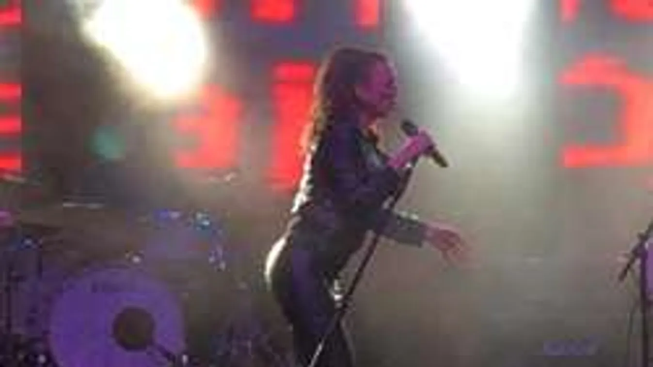 Elképesztő fotók! Durván lefogyott Rúzsa Magdi!