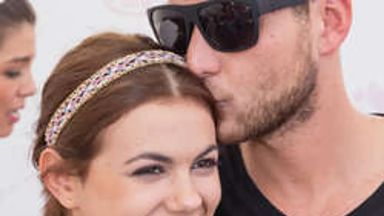 Így vitték haza kisbabájukat Istenes Bencéék