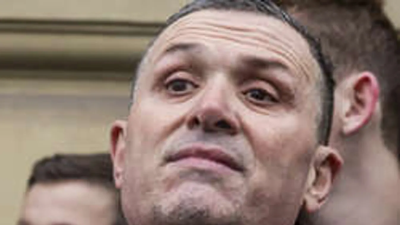 Kitálalt a család! Ilyen ütemben gyógyul a szívbeteg Lagzi Lajcsi!