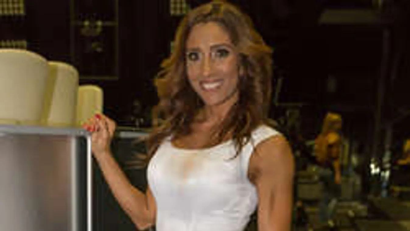 Rubint Réka szexi rendőrnőként mindenkit elbűvölt