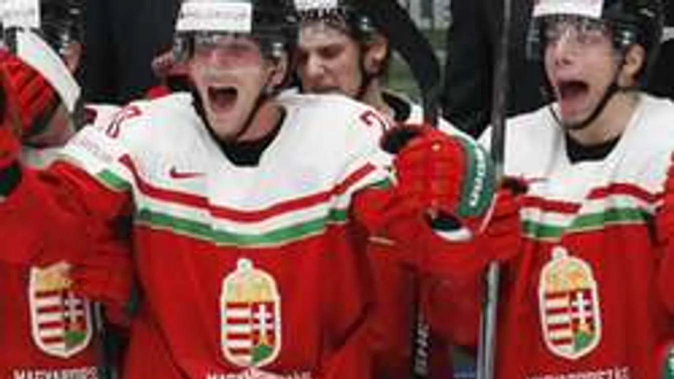 Magyar-buli, a hokisokkal ünnepeltek a drukkerek