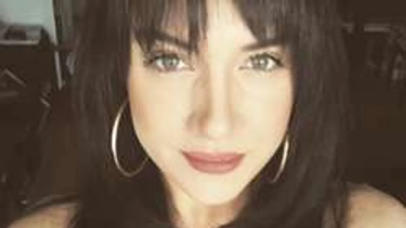 Szinte meztelenül pózolt Tóth Gabi - Fotó