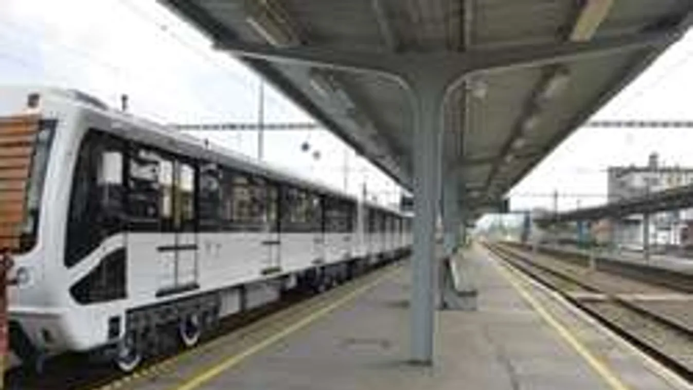 Durva változás, ilyenek lesznek a felújított 3-as metró szerelvényei