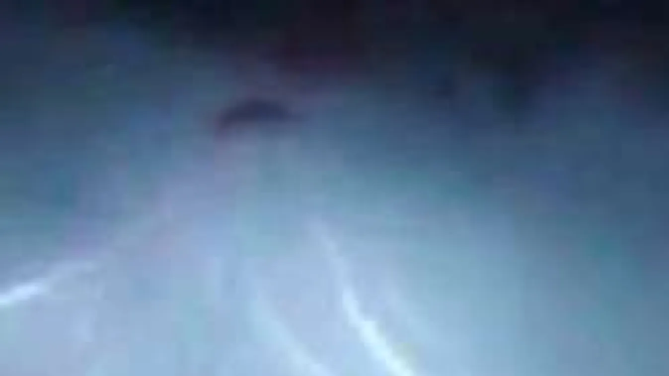 Ufó gyűjtötte a villámok energiáját a dél-afrikai viharban