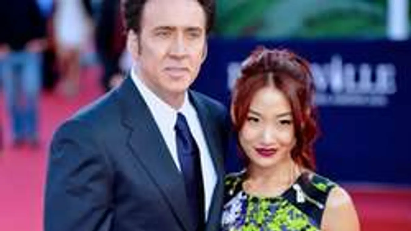 Ezért válik a világsztár: Megcsalta fiatal neje!