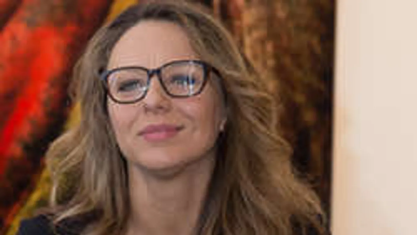 Nem hiszed el, mivel tölti a nyarat a népszerű színésznő