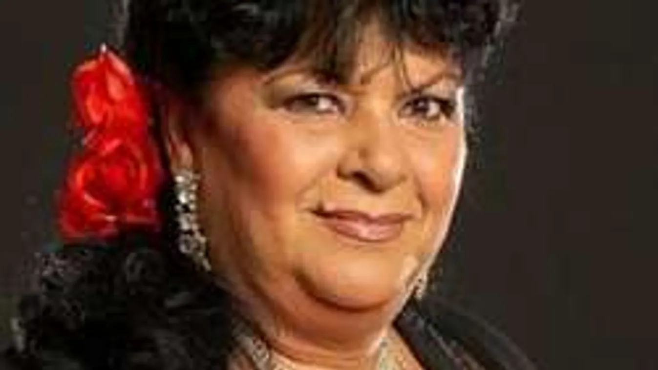 Kisemmizi lányát Bangó Margit