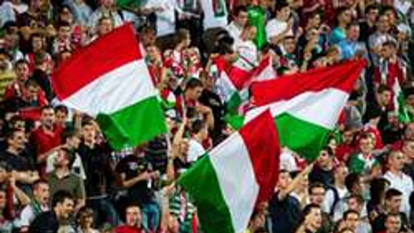 Veszélyben a meccsnézés! Felhőszakadás vár a szabadtéri kivetítőkre