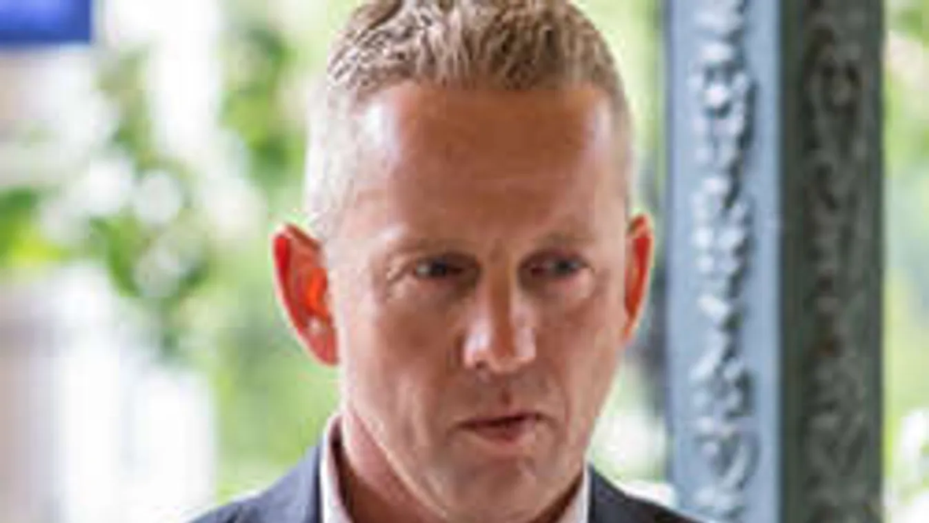 Norbi: "A fogyasztószer az emberi hülyeség vámja!"