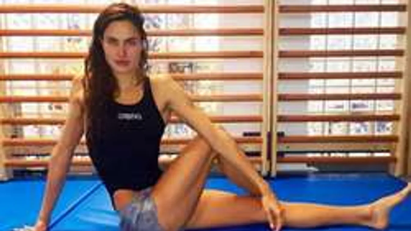 Hoppá, mi köze Richard Gere-nek szexi úszónőnkhöz, Jakabos Zsúhoz?