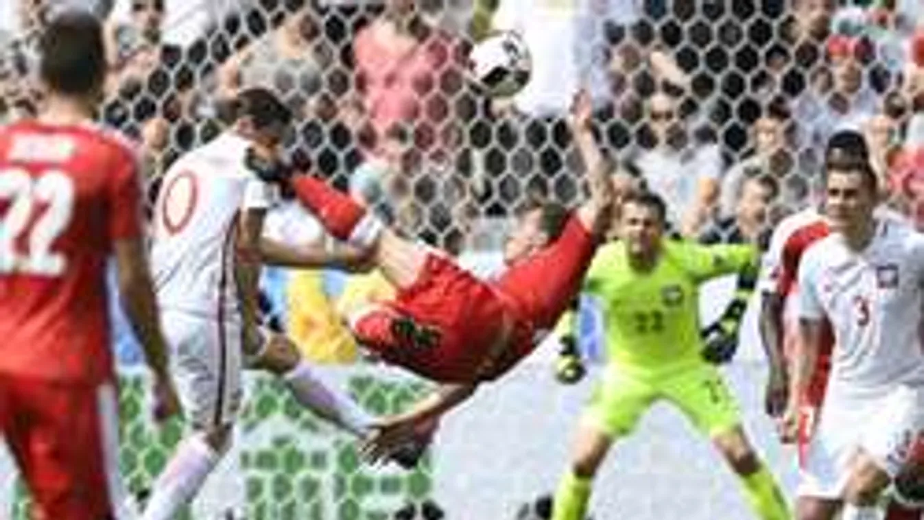 Õrületes gól! Ollózva találtak be az Eb-n! - videó