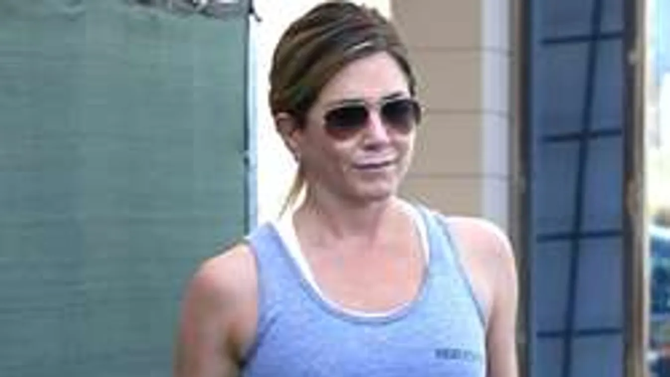 Jennifer Anistont kitagadta az anyja a halála előtt