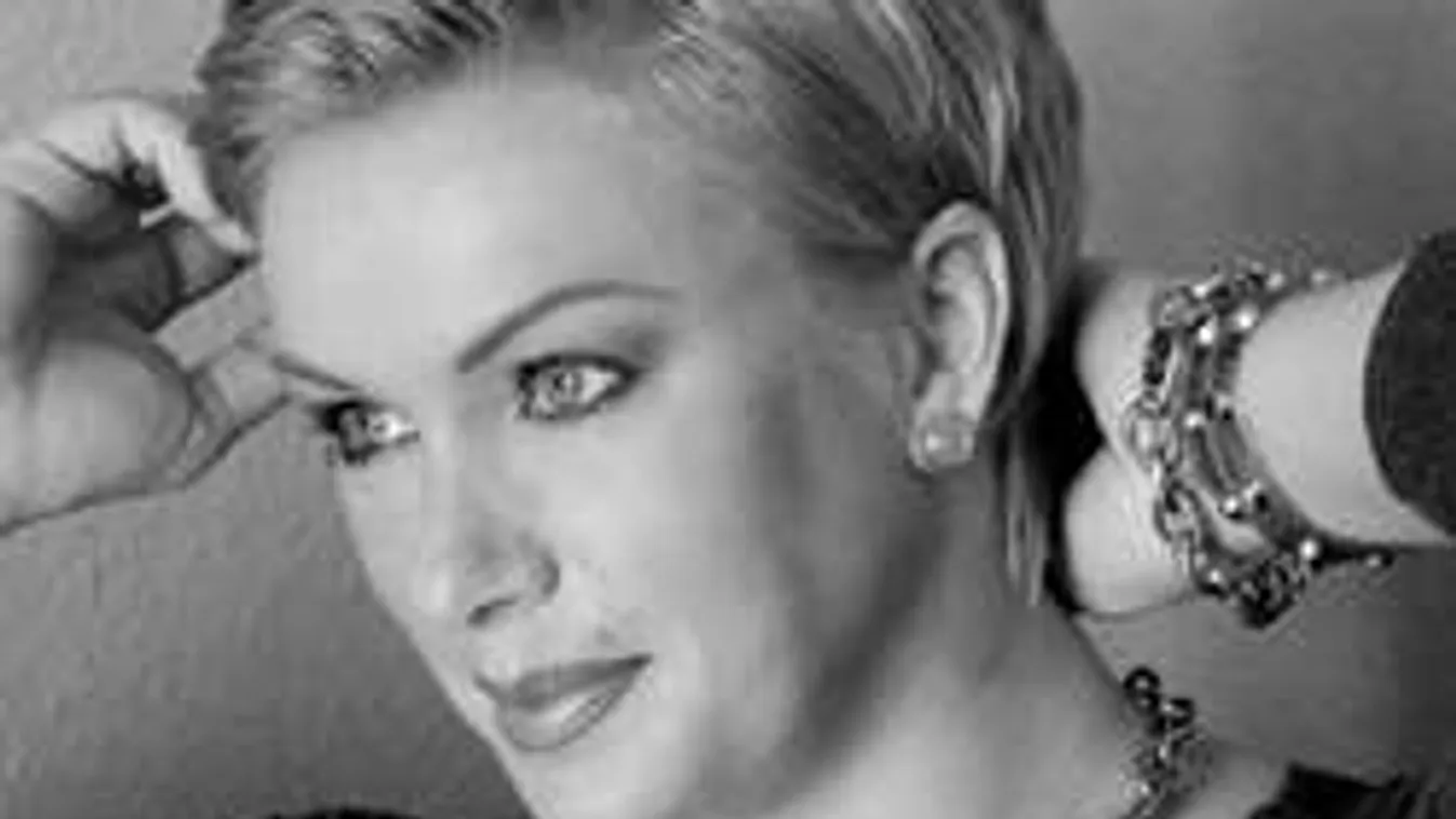 Elhunyt barátnője kísérti az RTL egykori sztárját