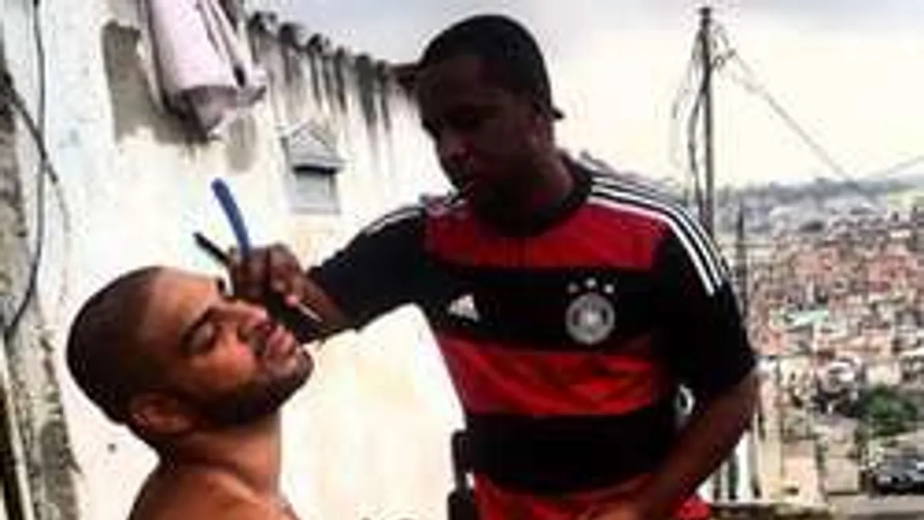 Ide jutott a világsztár: bandatagként fosztogat Rióban?