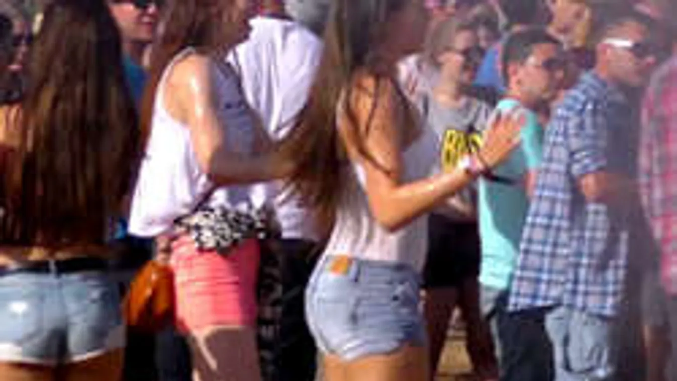 Botrányos videó: P***anadrág mindenhol a VOLT Fesztiválon!